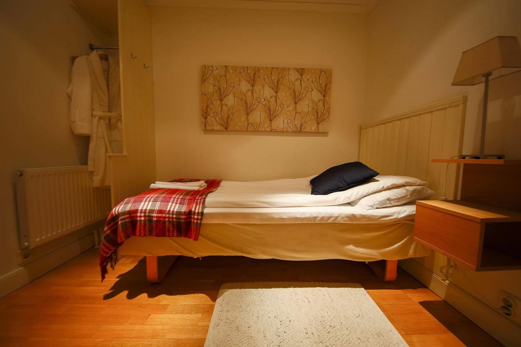 Hotell Pilen Умео Екстер'єр фото